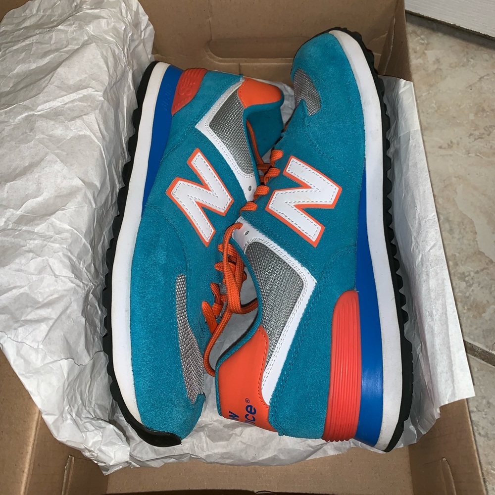 Women’s New Balance 574 Sneakers